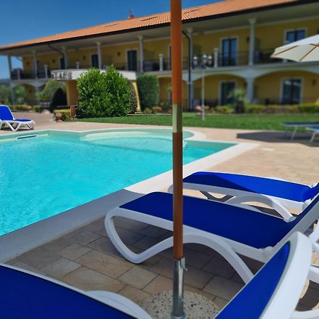Hotel Lido - Beach And Palace Bolsena Esterno foto