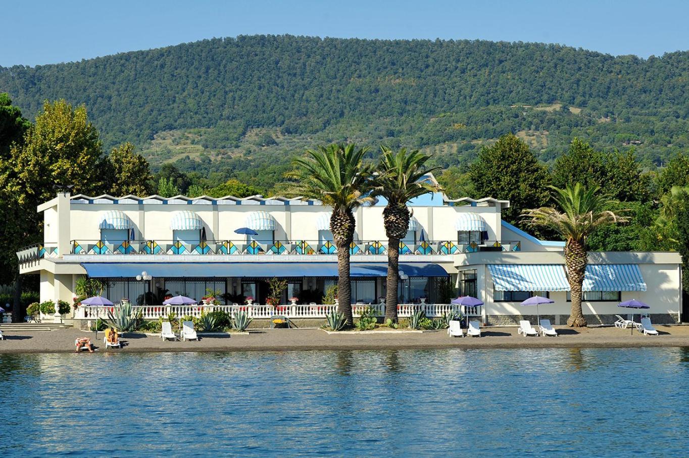 Hotel Lido - Beach And Palace Bolsena Esterno foto