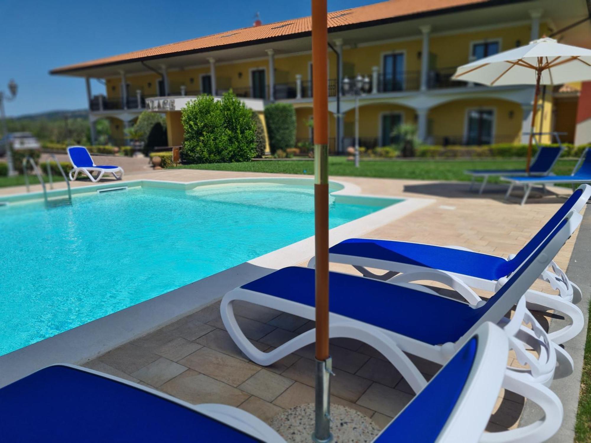 Hotel Lido - Beach And Palace Bolsena Esterno foto