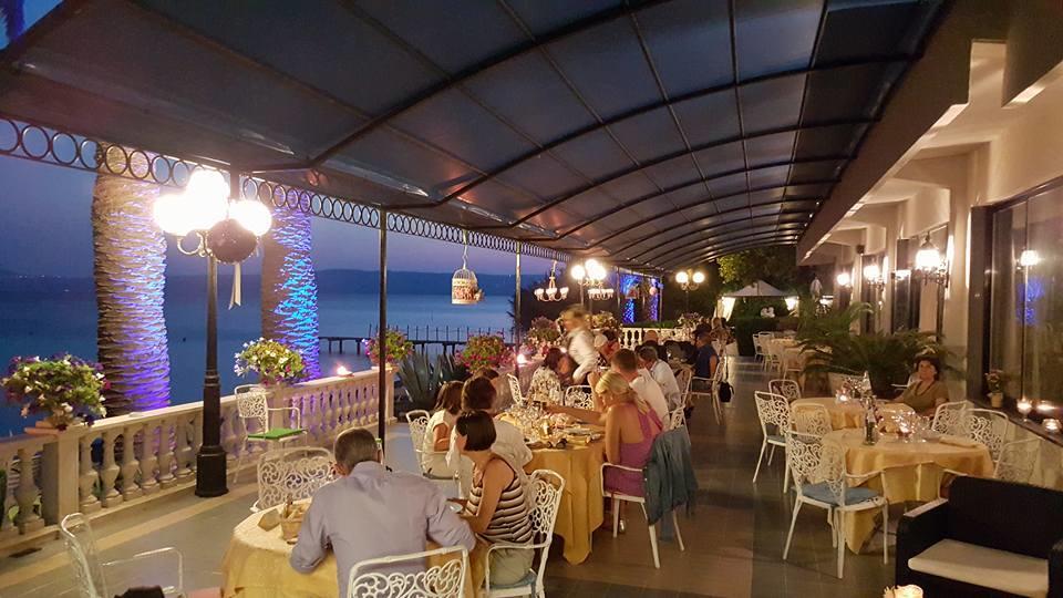 Hotel Lido - Beach And Palace Bolsena Esterno foto